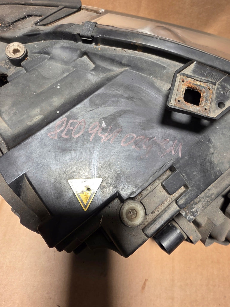 Frontscheinwerfer Audi A4 Avant B7 8E0941029BM Xenon Rechts oder Links SCH6948013426ix