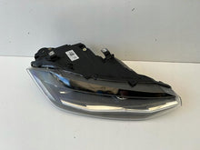 Laden Sie das Bild in den Galerie-Viewer, Frontscheinwerfer VW Polo 2G1941036B 90100102 LED Rechts Scheinwerfer Headlight