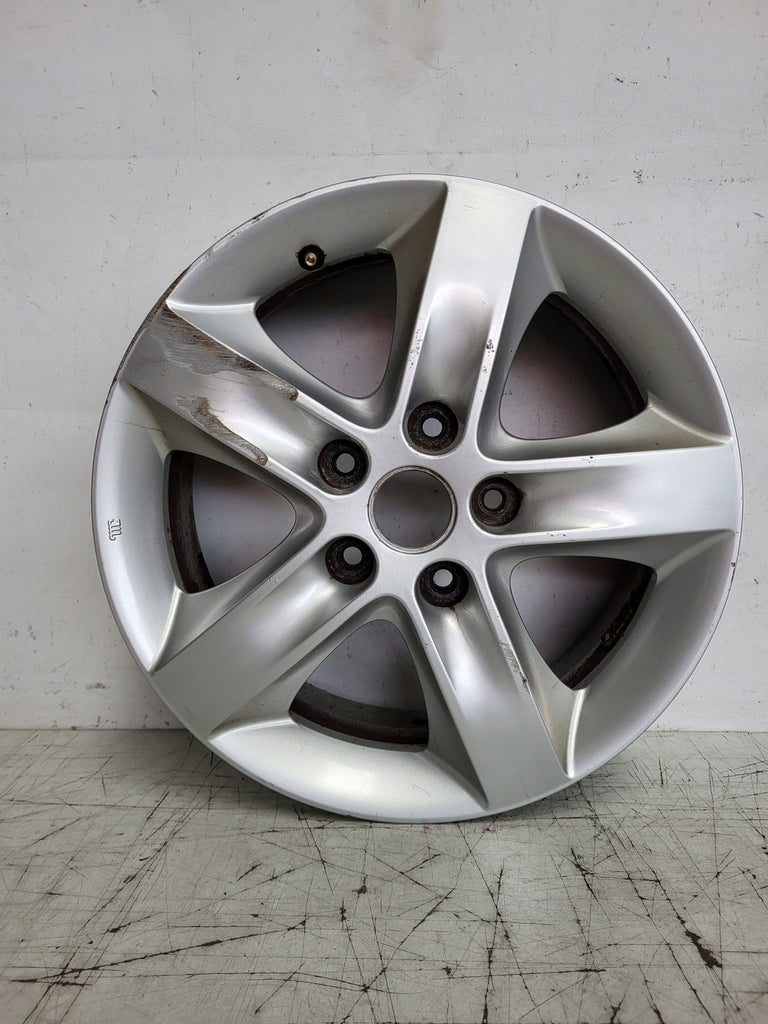 1x Alufelge 16 Zoll 6.0" 5x114.3 51ET Glanz 52910-1H235 Hyundai I30 Ceed