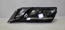 Laden Sie das Bild in den Galerie-Viewer, Frontscheinwerfer Skoda Octavia III 5E1941015D Full LED Links Headlight SCH6448384855vn