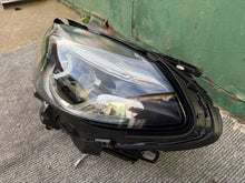 Laden Sie das Bild in den Galerie-Viewer, Frontscheinwerfer Mercedes-Benz W246 A2469066901 Links Scheinwerfer Headlight SCH6132682858kb