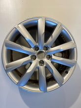 Load image into Gallery viewer, 1x Alufelge 19 Zoll 8.0" 5x112 39ET Glanz Silber 8R0601025 Audi Q5 Rim Wheel FEL4452784367yv