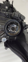 Laden Sie das Bild in den Galerie-Viewer, Frontscheinwerfer Toyota Yaris Rechts Scheinwerfer Headlight SCH3232454882pm