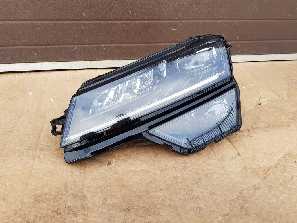 Frontscheinwerfer Skoda Karoq 57B941015D LED Links Scheinwerfer Headlight SCH9433033489yz