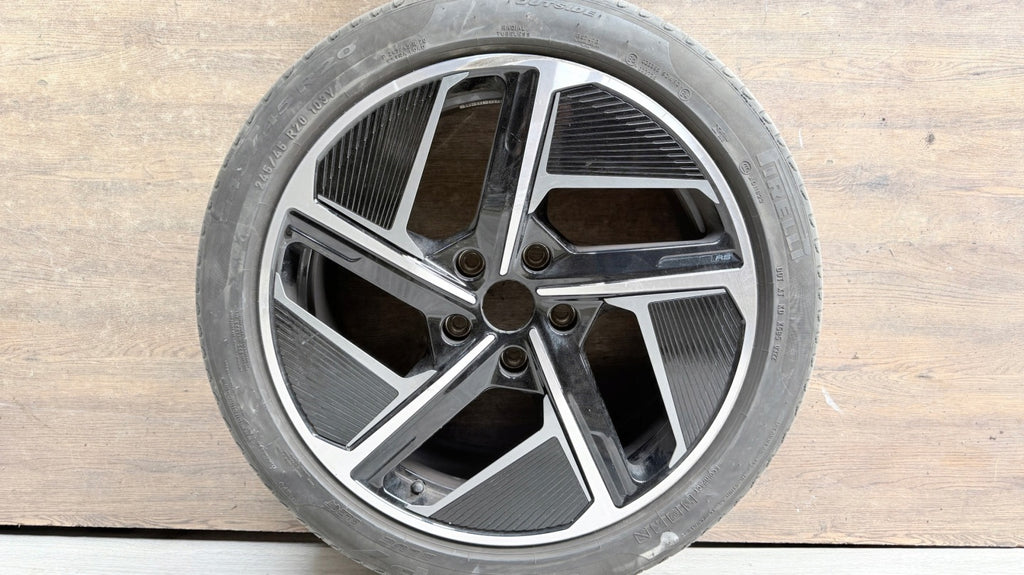 1x Alufelge 20 Zoll 9.0" 5x130 54ET 4J3601023 Audi E-Tron Gt Rim Wheel FEL3761822229py