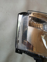 Laden Sie das Bild in den Galerie-Viewer, Frontscheinwerfer Renault 89207721 LED Rechts Scheinwerfer Headlight