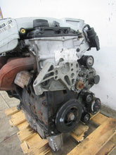 Laden Sie das Bild in den Galerie-Viewer, Motor VW AXZ 3.2 FSI 250PS 184kW 190TKm Benzin Engine Komplett