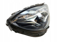 Laden Sie das Bild in den Galerie-Viewer, Frontscheinwerfer Mercedes-Benz W212 S212 A2129063003 LED Rechts Headlight SCH6474718848bl
