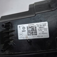 Laden Sie das Bild in den Galerie-Viewer, Frontscheinwerfer VW Polo 2G1941006D Rechts Scheinwerfer Headlight SCH2923672251an