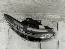 Load image into Gallery viewer, Frontscheinwerfer Mercedes-Benz Vito W447 A4479063301 Rechts Headlight
