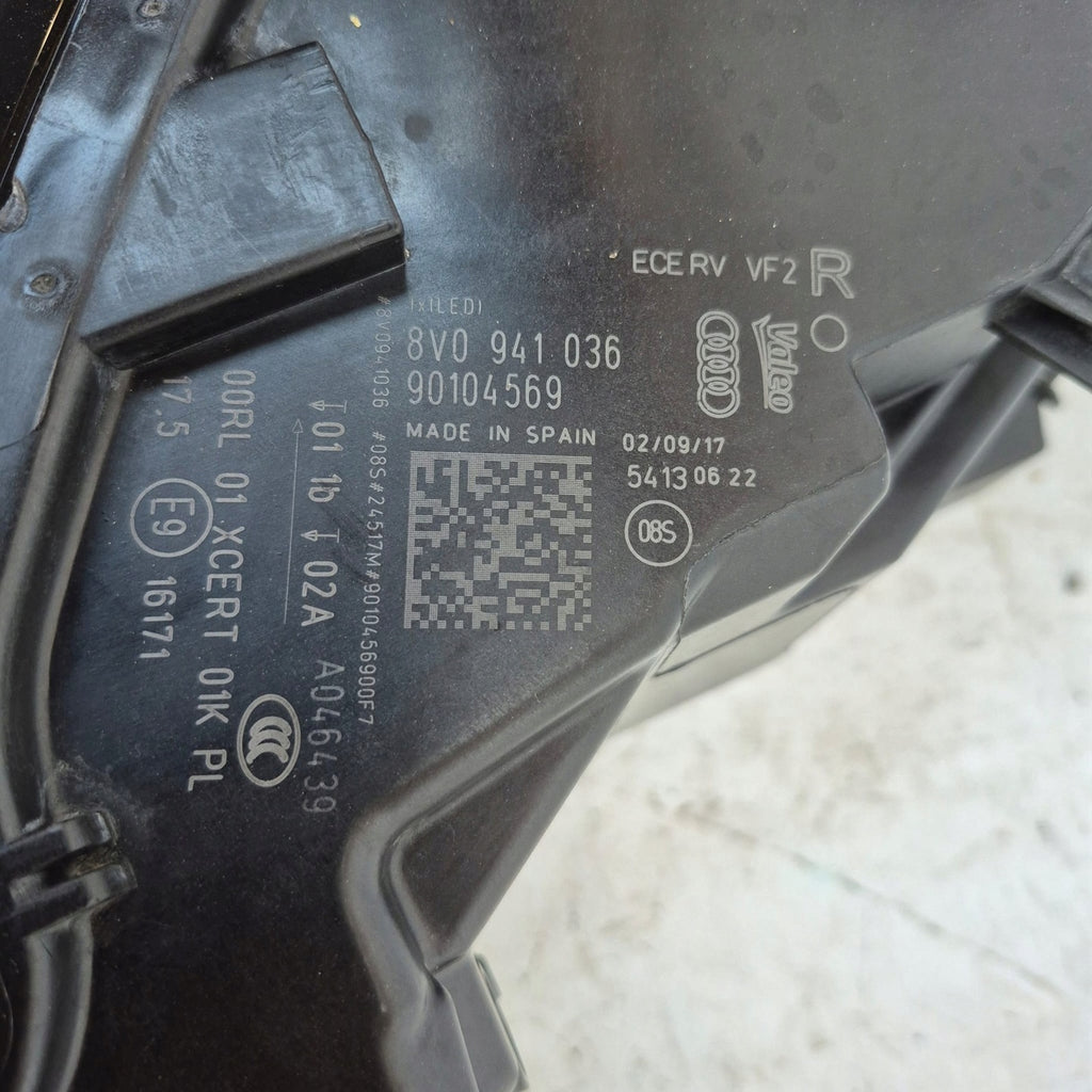 Frontscheinwerfer Audi A3 8V0941036 Full LED Rechts Scheinwerfer Headlight