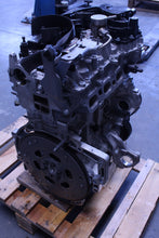 Laden Sie das Bild in den Galerie-Viewer, Motor Peugeot Partner HN05 1.2 THP 2024 Benzin Engine Unkomplett