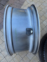 Load image into Gallery viewer, 1x Alufelge 18 Zoll 7.5" 5x112 51ET 6856070 BMW F48 Rim Wheel FEL3989570544fa