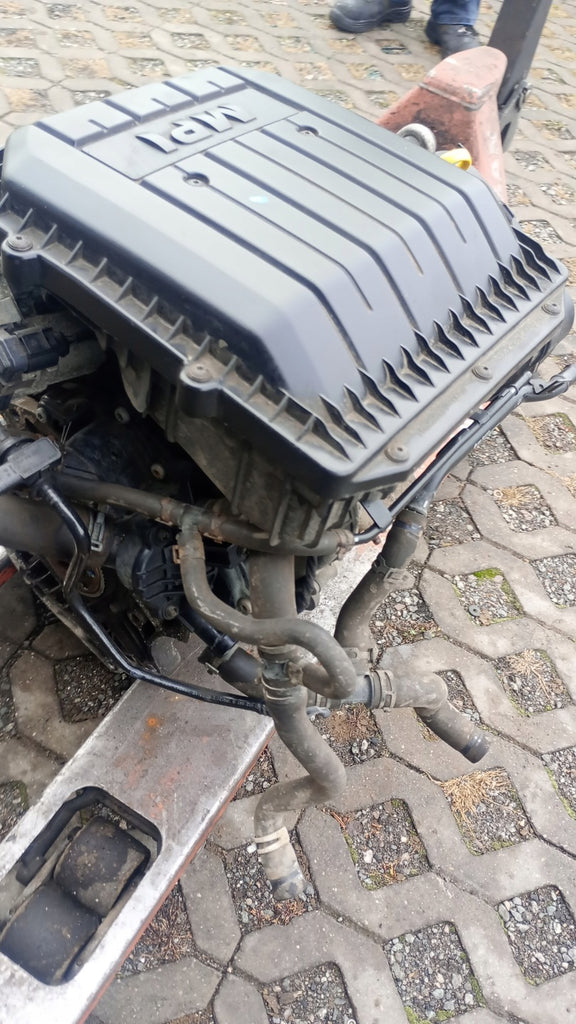 Motor Seat Skoda VW Up CHY 1.0 MPI 2015 Benzin Engine Unkomplett