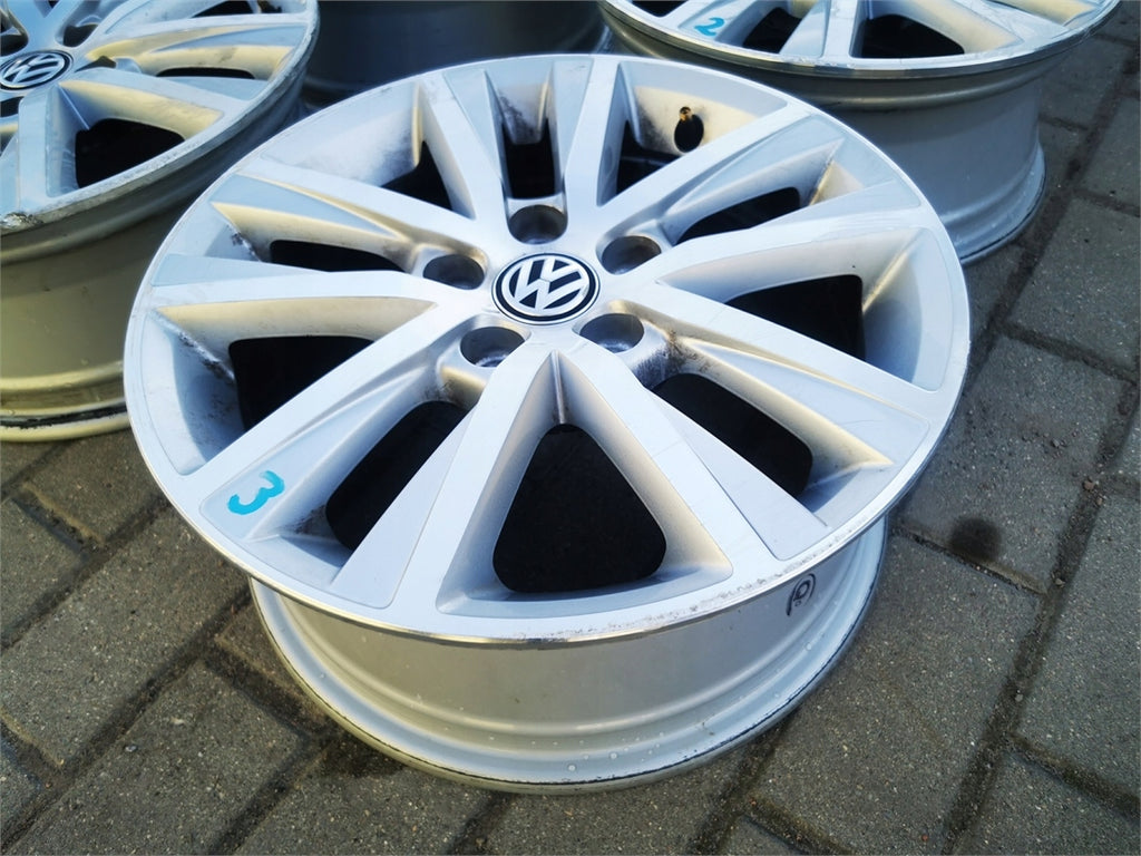 1x Alufelge 15 Zoll 6.0" 5x112 40ET 6R0601025BE, 6R0601025BD VW Polo 6r