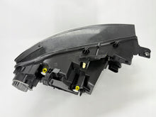 Laden Sie das Bild in den Galerie-Viewer, Frontscheinwerfer VW 11B941035N Links Scheinwerfer Headlight SCH8512977762fe