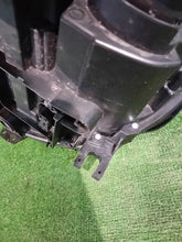 Laden Sie das Bild in den Galerie-Viewer, Frontscheinwerfer Audi A4 B9 8W0941034A Rechts Scheinwerfer Headlight SCH9528232750pl