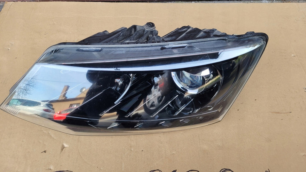 Frontscheinwerfer Skoda Superb III 3V1941015B LED Links Scheinwerfer Headlight