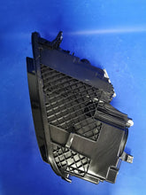 Load image into Gallery viewer, Frontscheinwerfer Audi E-Tron 85H941040R Rechts Scheinwerfer Headlight SCH9706950414lc