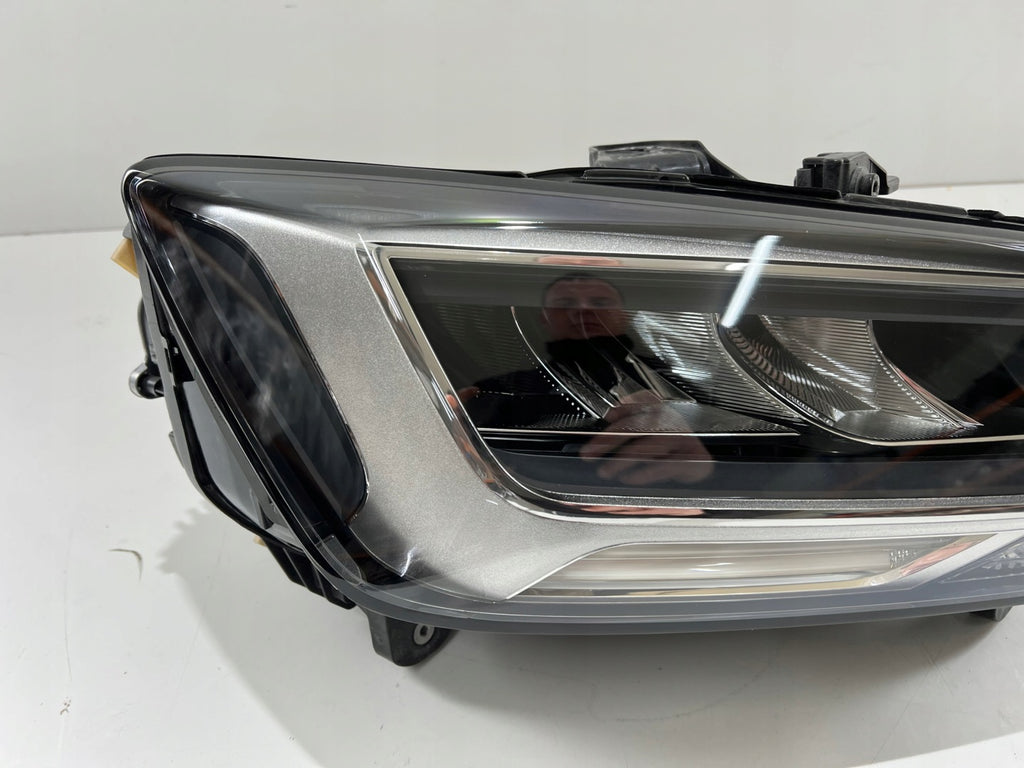 Frontscheinwerfer Audi Q2 81A941012 Rechts Scheinwerfer Headlight SCH2997705542aw