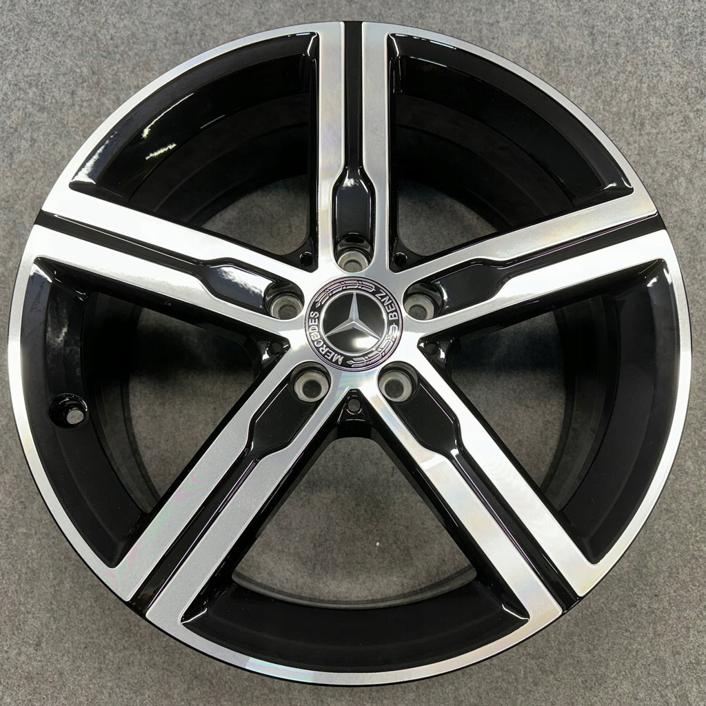 4x Alufelge 18 Zoll 7.5" 5x112 49ET Glanz Schwarz A1774013200 Mercedes-Benz Cla FEL4150679792hg