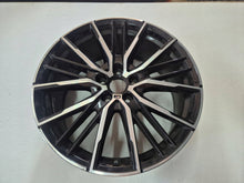 Laden Sie das Bild in den Galerie-Viewer, 1x Alufelge 19 Zoll 5x112 8092356 BMW 1 F40 Rim Wheel FEL1036335728ur