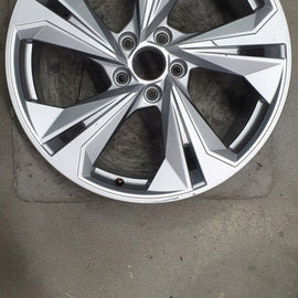 1x Alufelge 19 Zoll 8.0