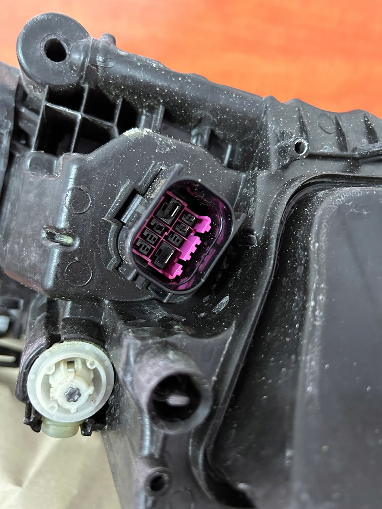 Frontscheinwerfer Audi A6 4K0941033 4K0941034 LED Rechts Scheinwerfer Headlight SCH7721821388lr