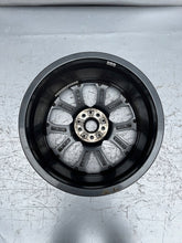 Laden Sie das Bild in den Galerie-Viewer, 1x Alufelge 19 Zoll 8.0" 5x112 47ET Glanz Graphit 8092163 BMW X1 F48 Rim Wheel FEL1454207595fa