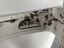 Laden Sie das Bild in den Galerie-Viewer, 1x Alufelge 18 Zoll 7.5&quot; 5x108 55ET Glanz Silber 31445568 Volvo Xc70 Xc60