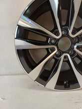Load image into Gallery viewer, 1x Alufelge 17 Zoll 7.0&quot; 5x112 44 5ET A2064017400 Mercedes-Benz W206 Rim Wheel