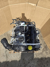 Laden Sie das Bild in den Galerie-Viewer, Motor Audi VW A5 A4 CAB 1.8 TFSI 129TKm 2008 Benzin Engine Komplett