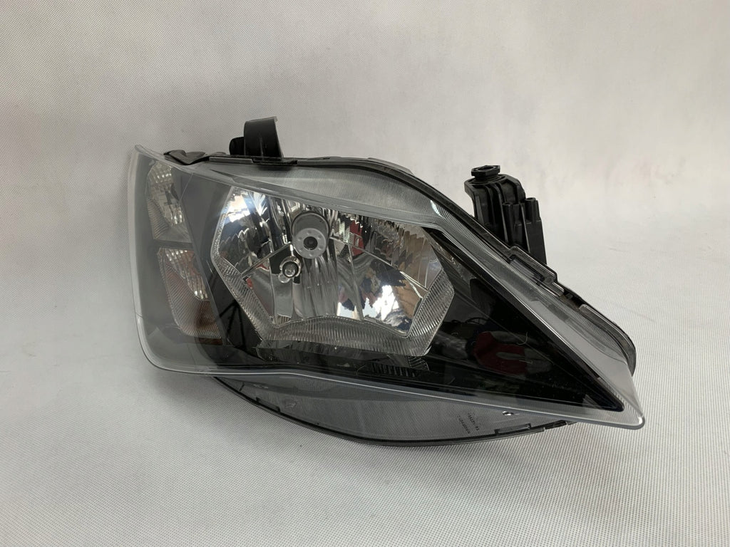 Frontscheinwerfer Seat I Ibiza 6J1941022U Rechts Scheinwerfer Headlight SCH3344699603yc