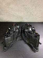 Laden Sie das Bild in den Galerie-Viewer, Frontscheinwerfer VW Polo Ein Satz Scheinwerfer Headlight SCH5412923848nq