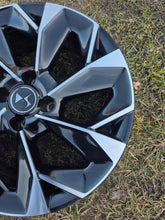 Laden Sie das Bild in den Galerie-Viewer, 1x Alufelge 18 Zoll 7.0" 4x108 35ET Glanz Schwarz 9830576180 Citroën I Rim Wheel FEL6226242383km