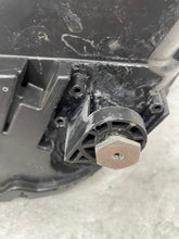 Laden Sie das Bild in den Galerie-Viewer, Frontscheinwerfer Mercedes-Benz Slk Amg A1728202659 LED Rechts Headlight