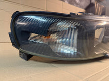Load image into Gallery viewer, Frontscheinwerfer Volvo V70 S60 30655906 Rechts Scheinwerfer Headlight SCH7153375949qi