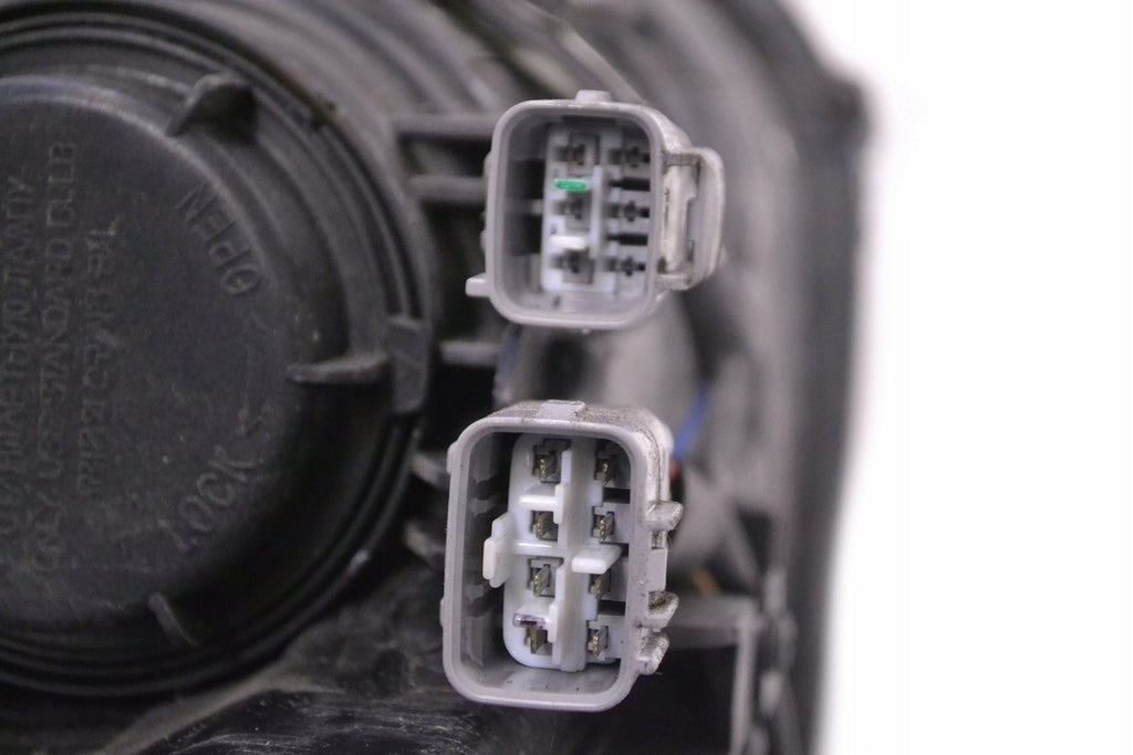 Frontscheinwerfer Mitsubishi Outlander 8301D095 Links Scheinwerfer Headlight