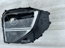 Laden Sie das Bild in den Galerie-Viewer, Frontscheinwerfer Mitsubishi Eclipse Cross 26010WB10P Rechts Headlight