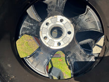 Laden Sie das Bild in den Galerie-Viewer, 1x Alufelge 17 Zoll 6.5" 5x112 49ET Glanz 2KF601025C Ford Connect Rim Wheel FEL3197881546fp