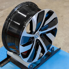 Load image into Gallery viewer, 4x Alufelge 19 Zoll 8.0" 5x112 40ET 3G8601025 VW Passat Arteon Rim Wheel FEL4594237363my