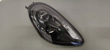 Laden Sie das Bild in den Galerie-Viewer, Frontscheinwerfer Porsche Cayman 981 981631162 Rechts Scheinwerfer Headlight SCH2721252769yk