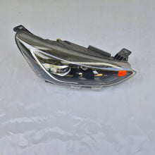 Laden Sie das Bild in den Galerie-Viewer, Frontscheinwerfer VW Touran 5TB941035B- LED Links Scheinwerfer Headlight SCH1164344330aa