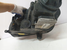 Load image into Gallery viewer, Frontscheinwerfer VW Golf V 1K6941032 Xenon Rechts Scheinwerfer Headlight SCH7135403676ty