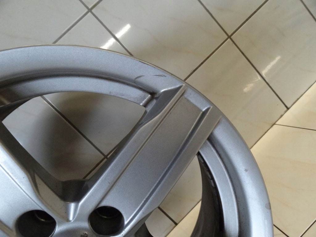 1x Alufelge 16 Zoll 6.5" 4x100 36ET Glanz Silber 124R-000499 Kia I Rim Wheel FEL7049216250kn