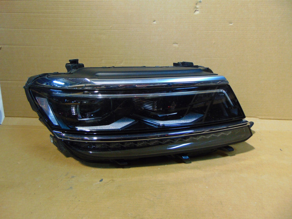 Frontscheinwerfer VW Tiguan Allspace 5NN941082C LED Rechts Headlight SCH9666796285ea