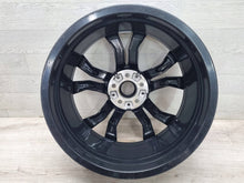 Laden Sie das Bild in den Galerie-Viewer, 1x Alufelge 19 Zoll 8.0&quot; 5x112 47ET 8008616 BMW F48 Rim Wheel