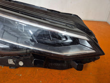 Laden Sie das Bild in den Galerie-Viewer, Frontscheinwerfer VW Golf VIII 5H1941006A Rechts Scheinwerfer Headlight SCH5832841790il