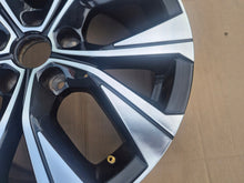 Load image into Gallery viewer, 1x Alufelge 17 Zoll 7.0" 5x114.3 403001041R Renault Captur Ii Rim Wheel FEL9911672354ix