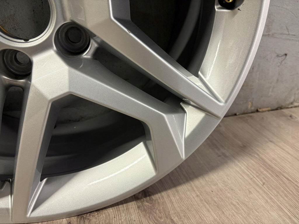 1x Alufelge 18 Zoll 8.0" 5x112 39ET 80A601025BD Audi Q5 Rim Wheel FEL5821068396xr
